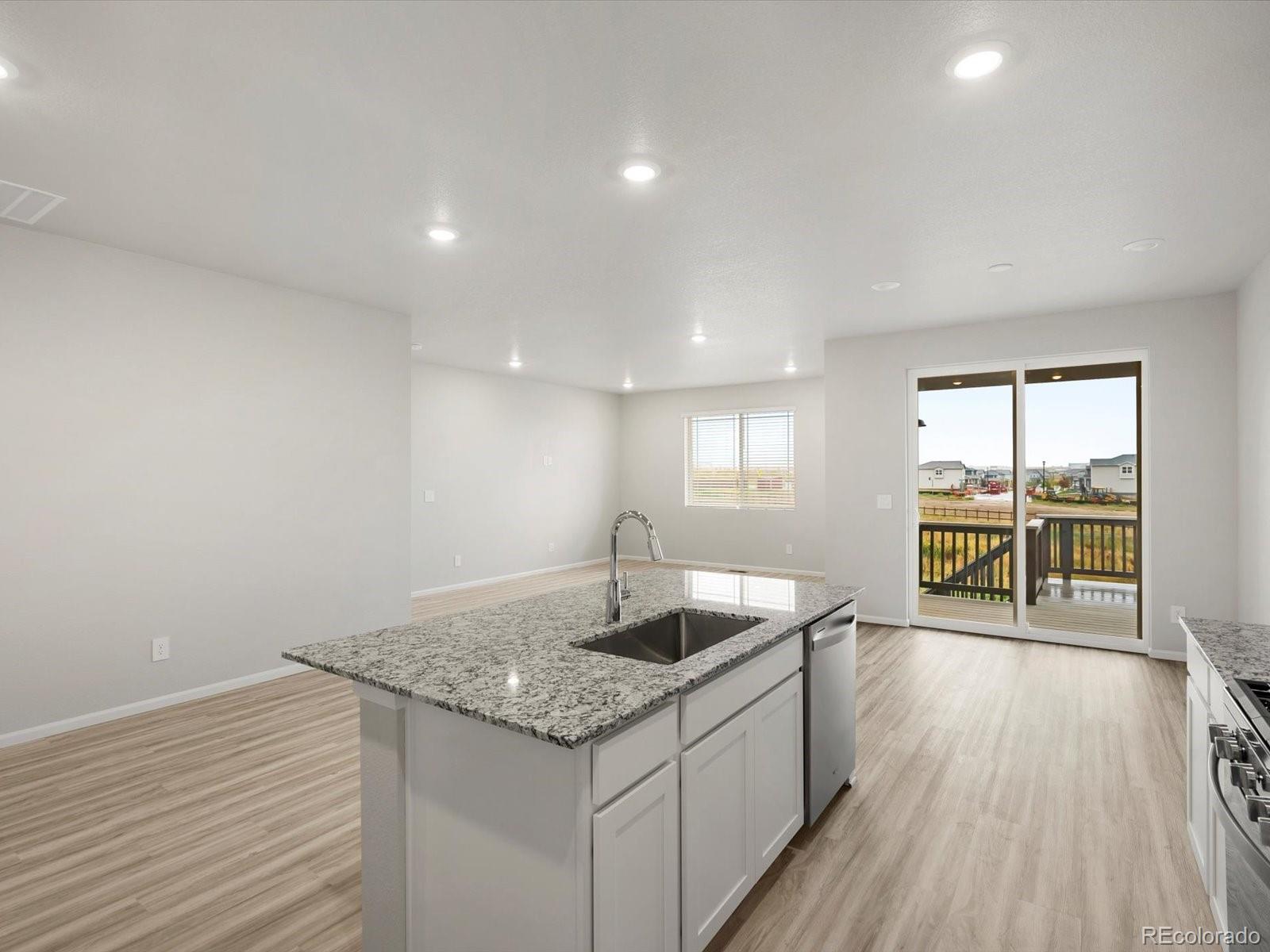 MLS Image #2 for 17598 e 90th place,commerce city, Colorado
