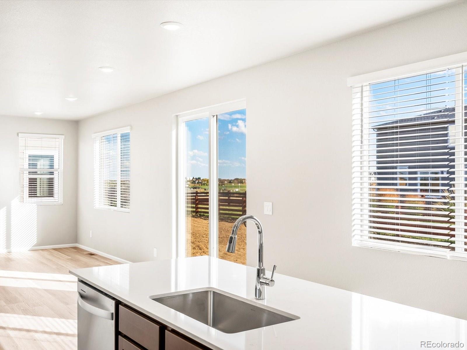 MLS Image #12 for 4674  sugarcane street,johnstown, Colorado