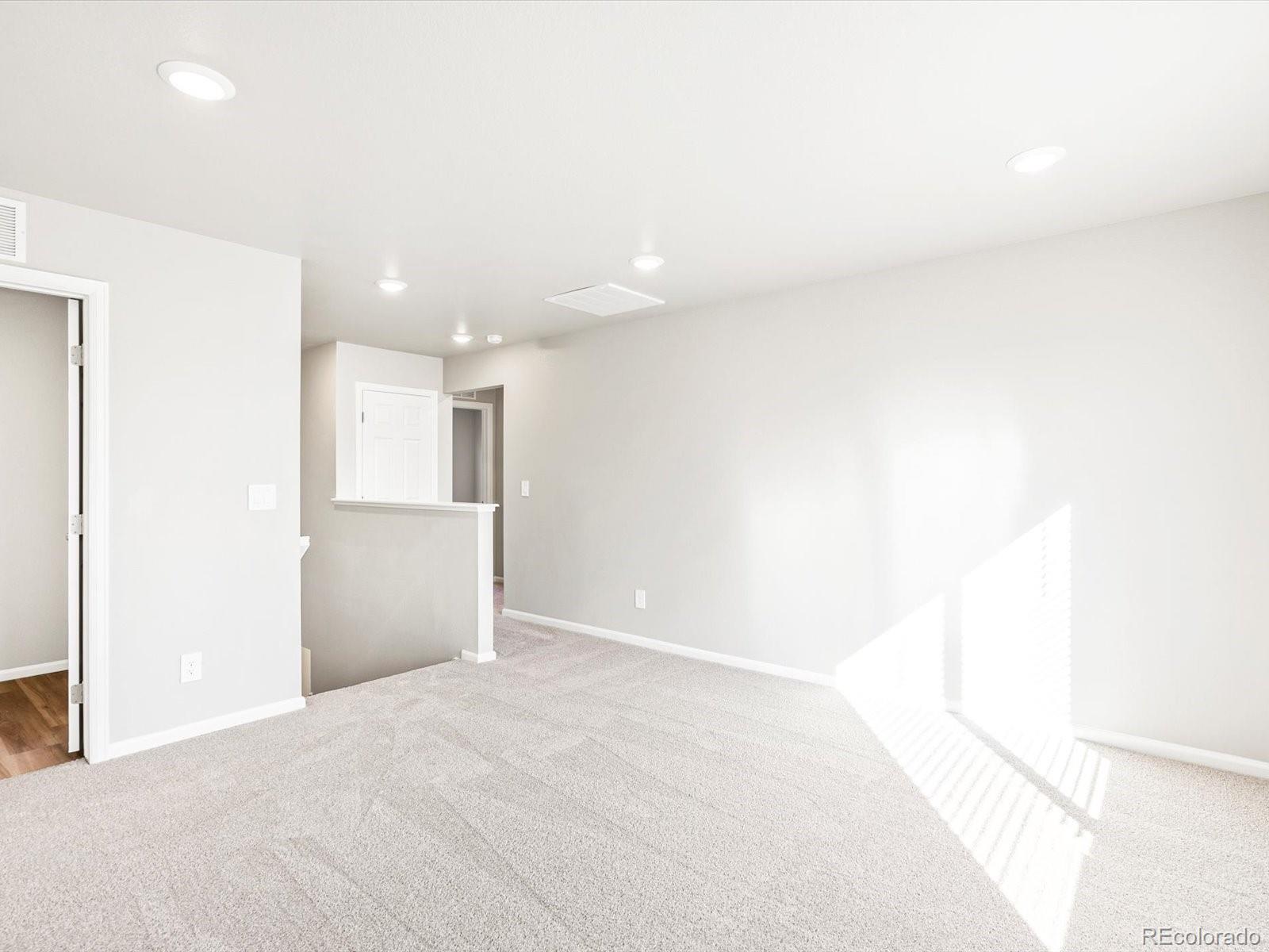MLS Image #15 for 4674  sugarcane street,johnstown, Colorado