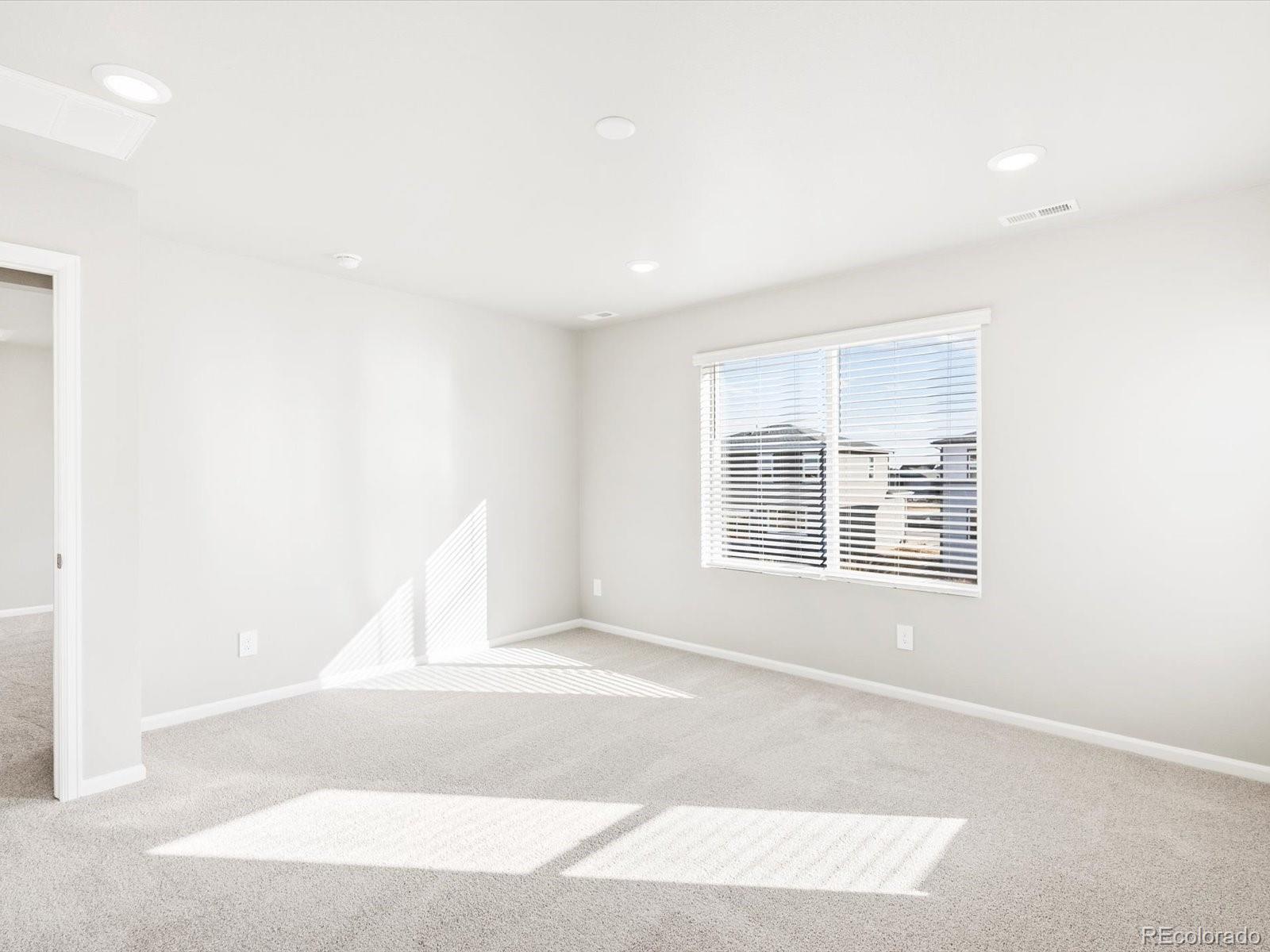 MLS Image #17 for 4674  sugarcane street,johnstown, Colorado