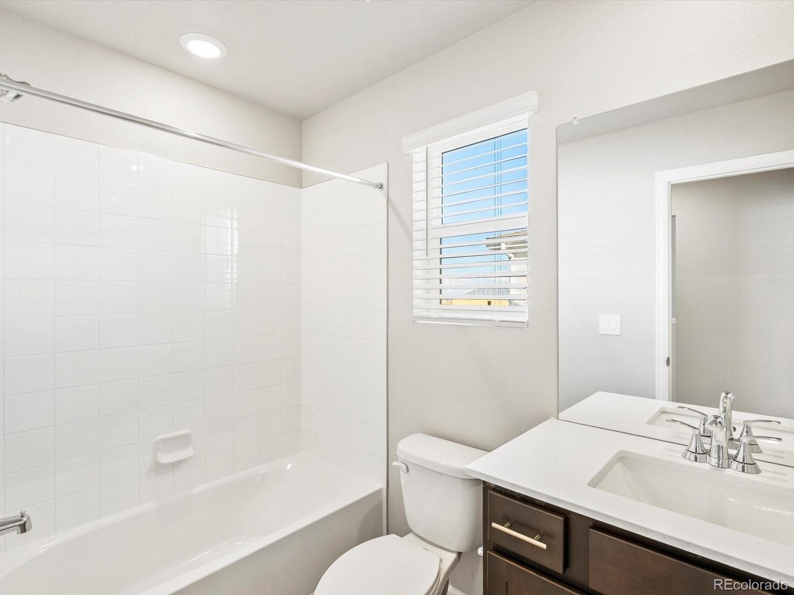 MLS Image #23 for 4674  sugarcane street,johnstown, Colorado