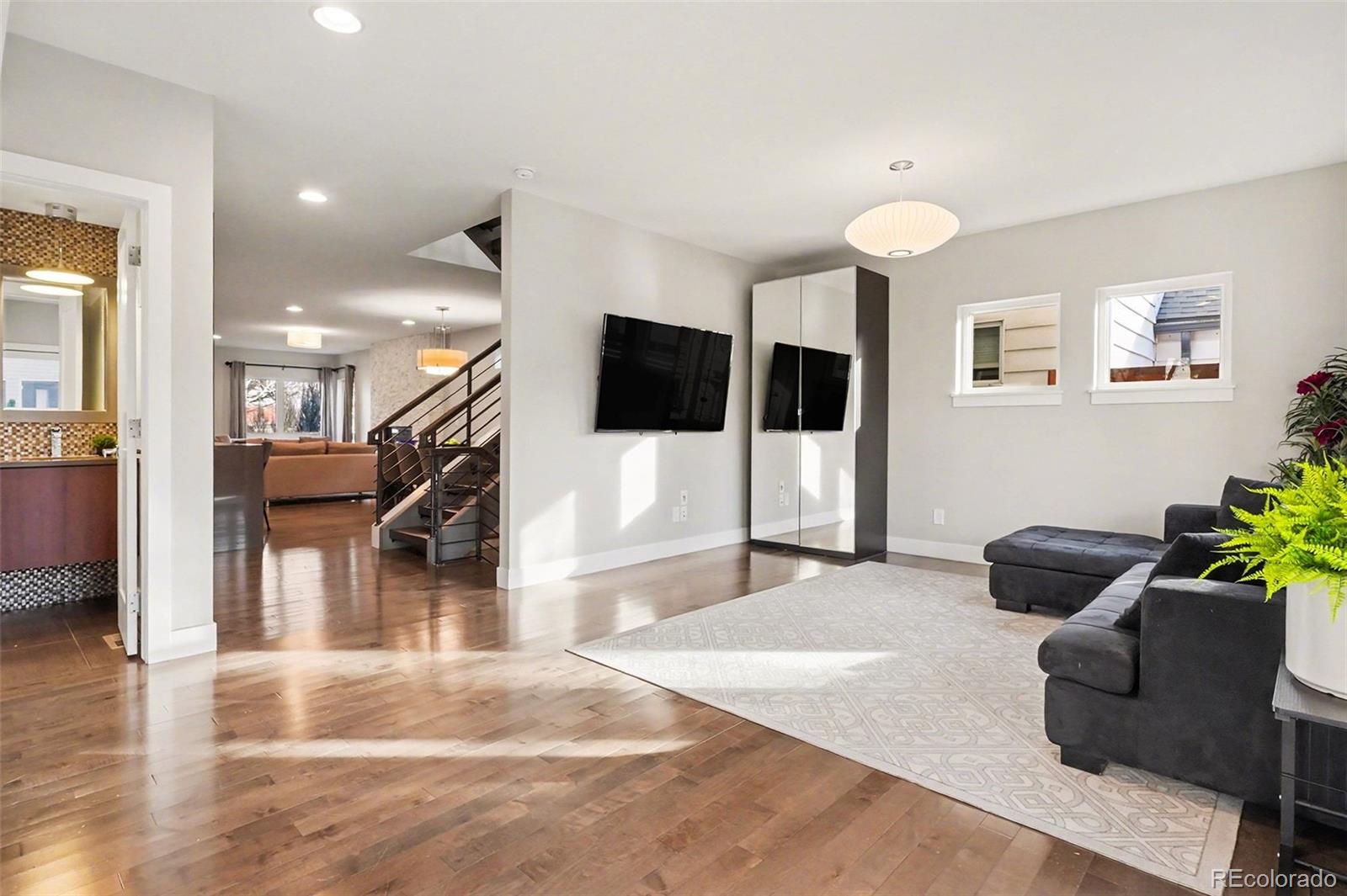 MLS Image #15 for 3545 n zuni street,denver, Colorado