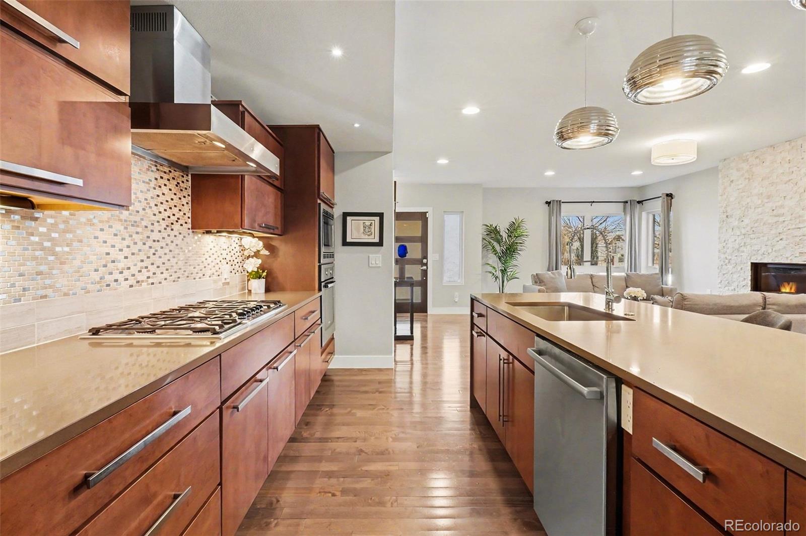 MLS Image #9 for 3545 n zuni street,denver, Colorado
