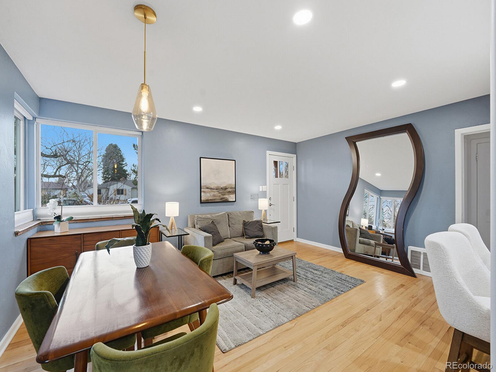 MLS Image #12 for 812  poplar street,denver, Colorado