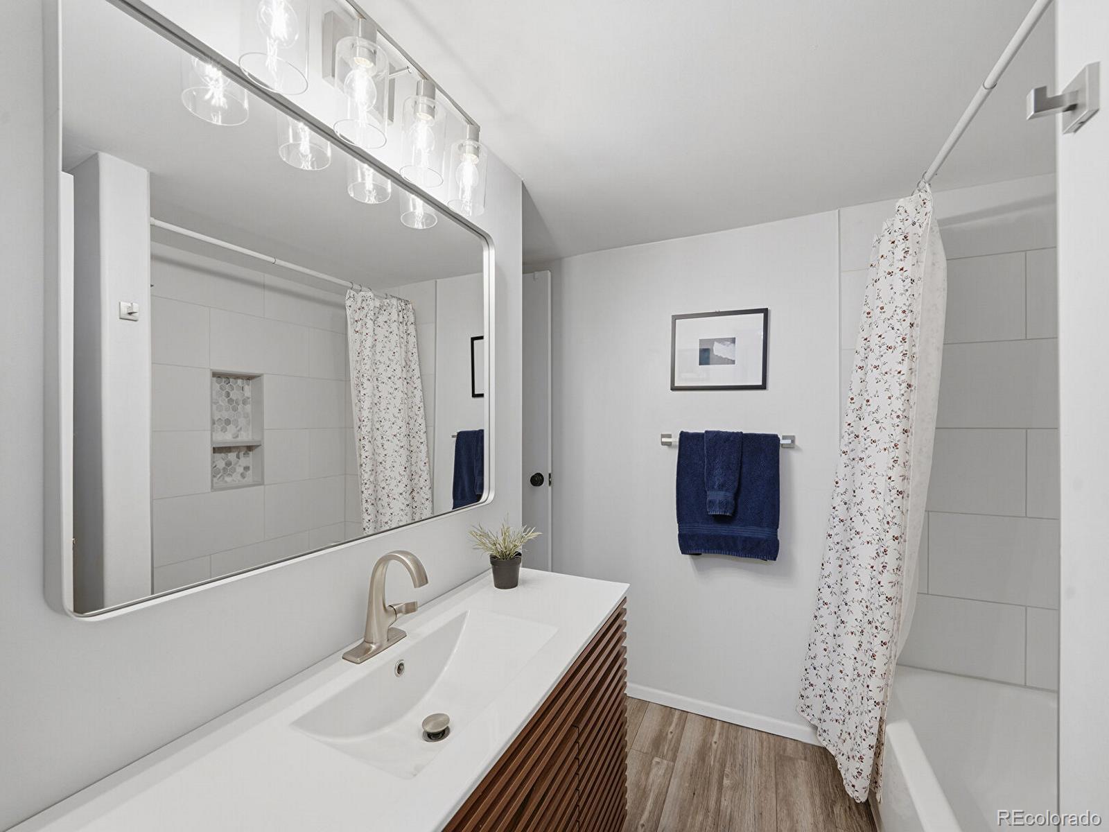MLS Image #20 for 812  poplar street,denver, Colorado