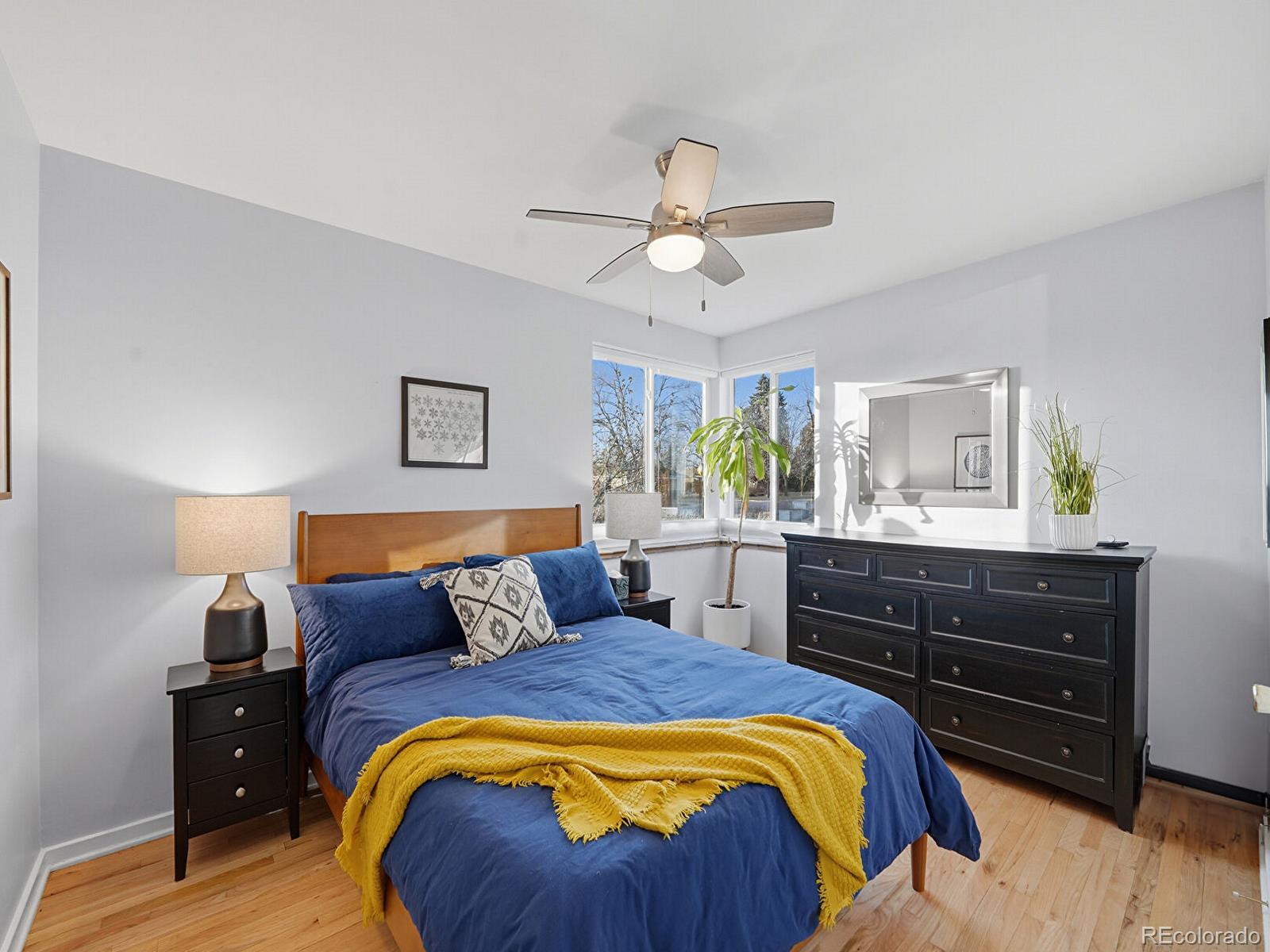 MLS Image #5 for 812  poplar street,denver, Colorado