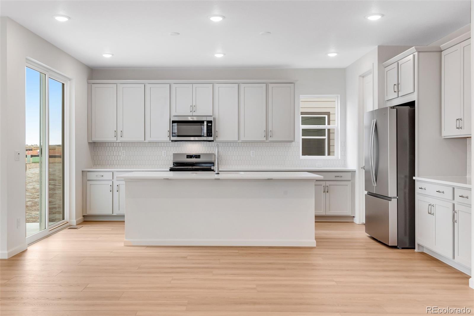 MLS Image #20 for 13551 e 99th place,commerce city, Colorado