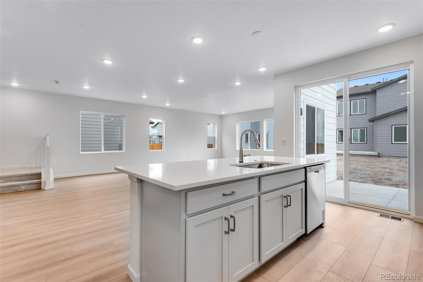 MLS Image #24 for 13551 e 99th place,commerce city, Colorado
