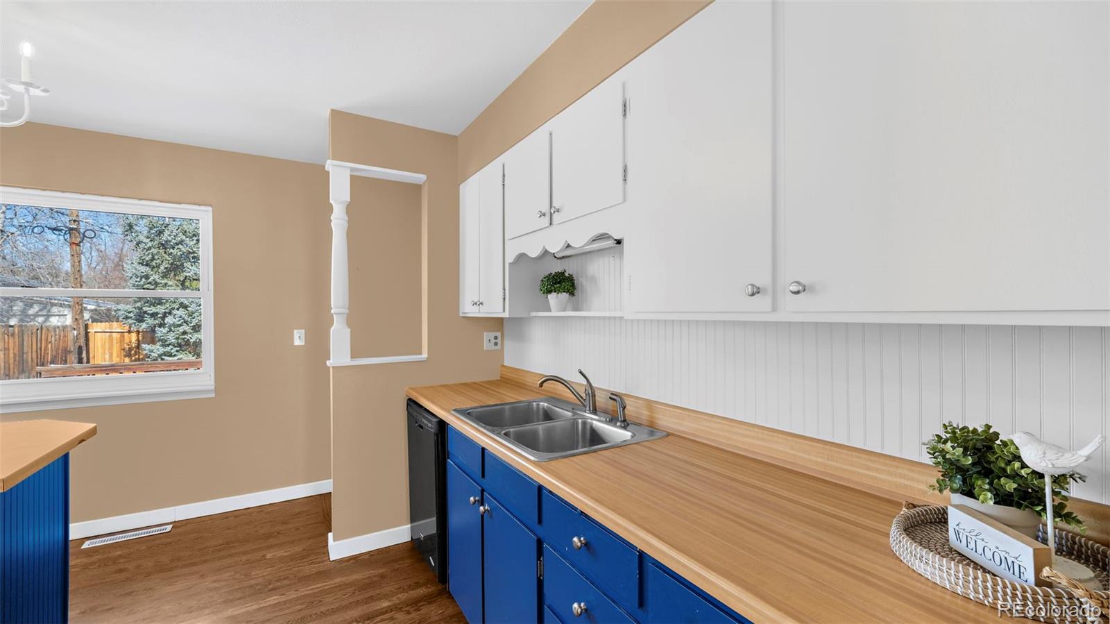 MLS Image #12 for 914  hoorne avenue,colorado springs, Colorado