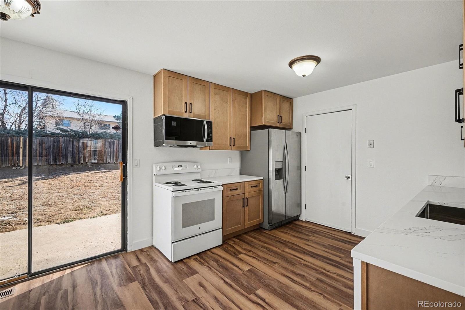 MLS Image #8 for 1800 s mobile street,aurora, Colorado