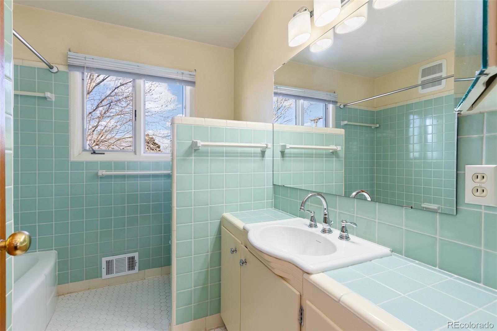 MLS Image #18 for 2318  sunset lane,greeley, Colorado