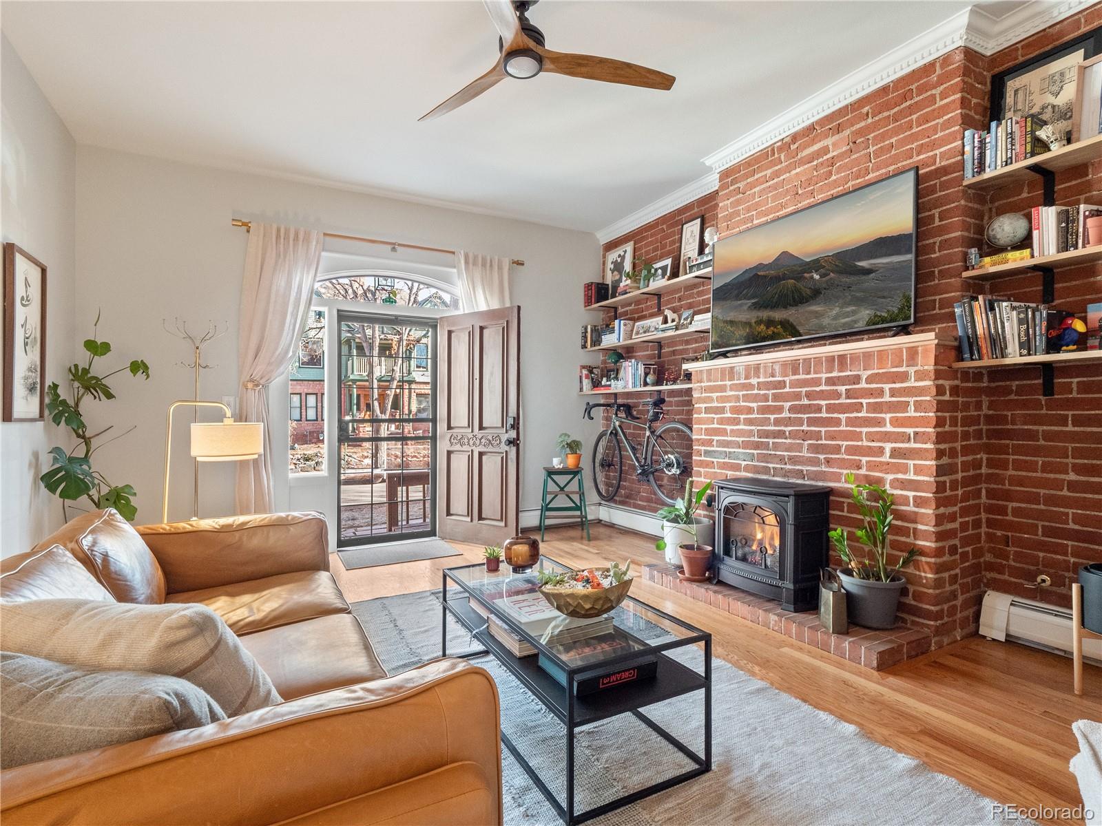 MLS Image #0 for 1321  columbine street 1,denver, Colorado