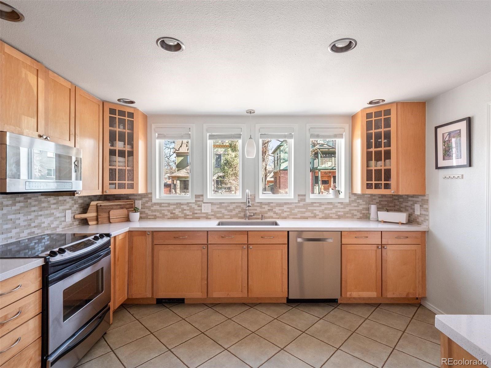 MLS Image #2 for 1321  columbine street 1,denver, Colorado