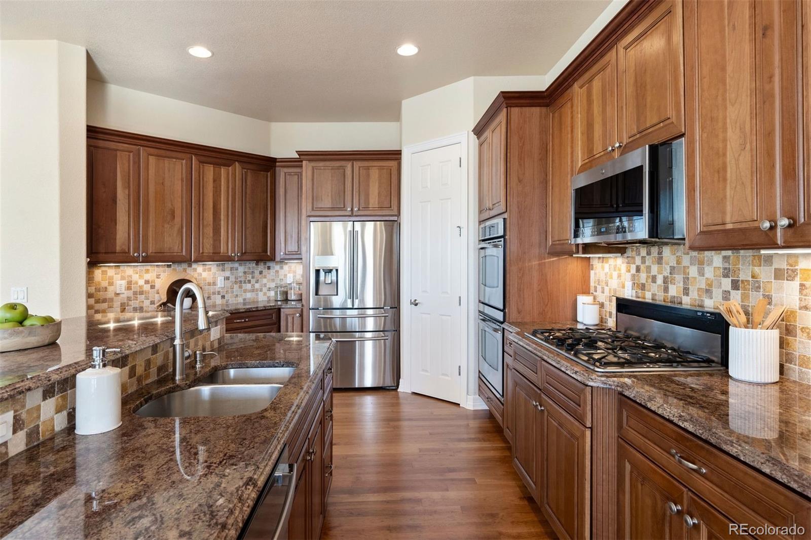 MLS Image #17 for 13901  pinehurst circle,broomfield, Colorado