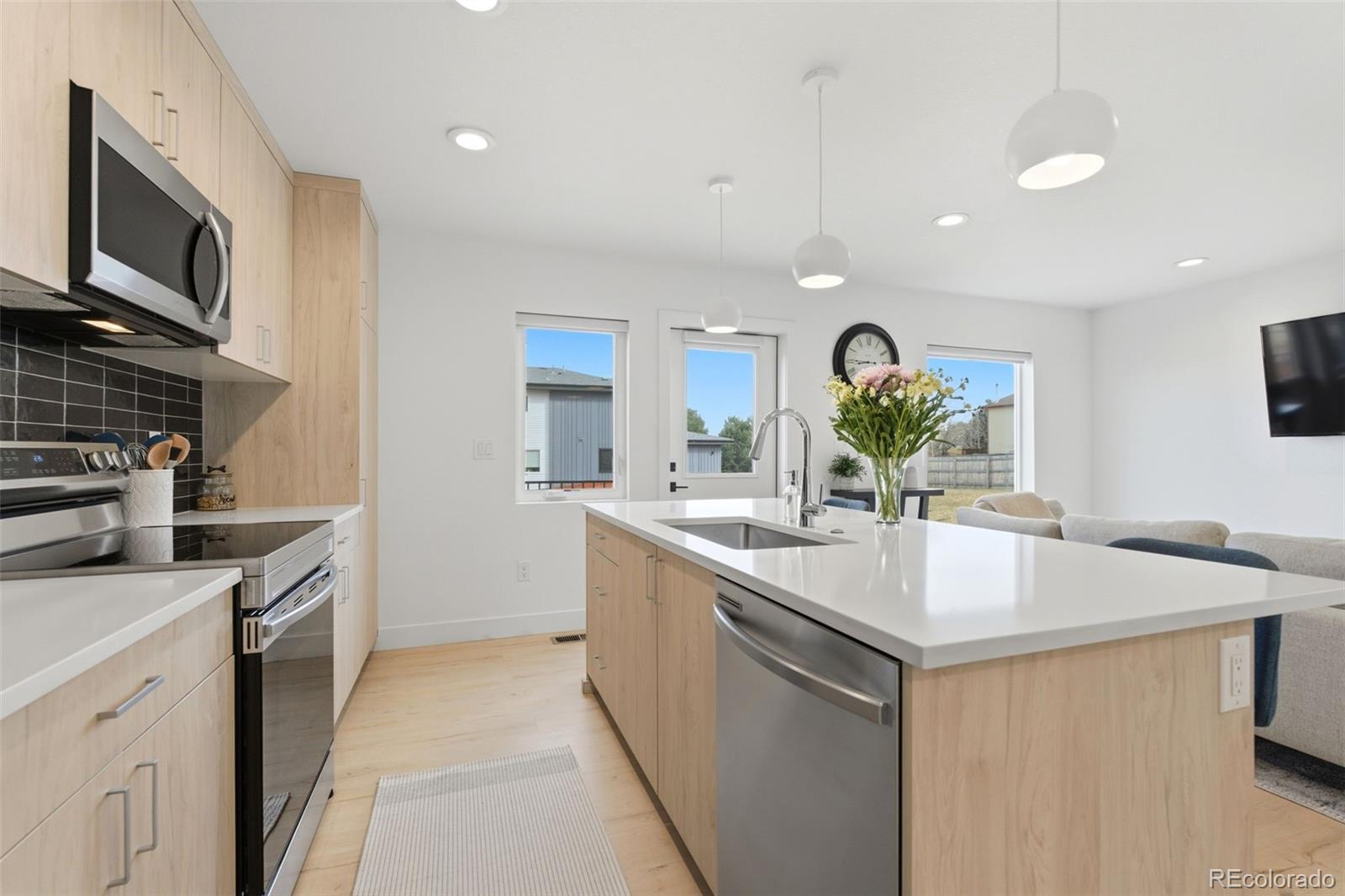 MLS Image #14 for 1002  xenon street,golden, Colorado
