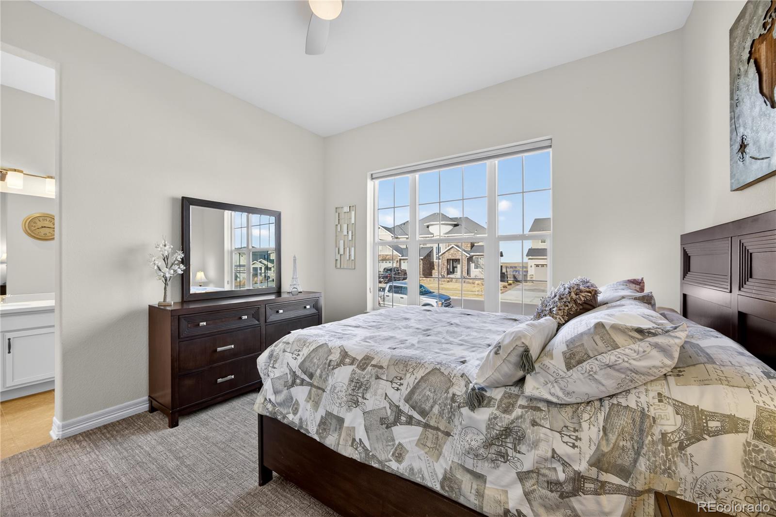 MLS Image #13 for 27560 e lakeview drive,aurora, Colorado