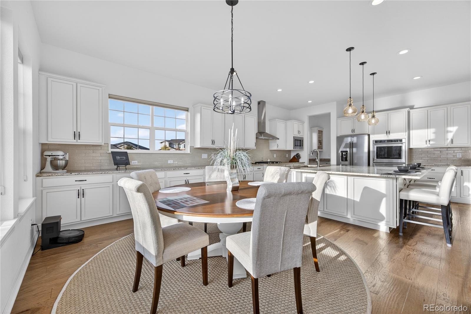 MLS Image #25 for 27560 e lakeview drive,aurora, Colorado
