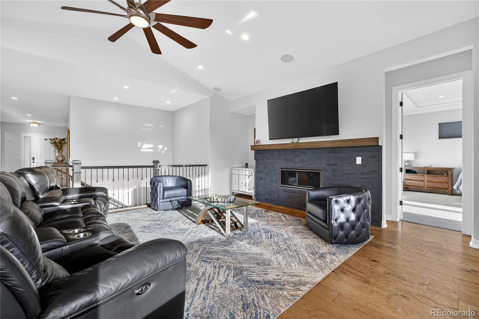 MLS Image #28 for 27560 e lakeview drive,aurora, Colorado