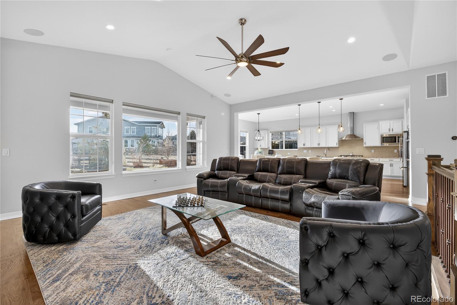 MLS Image #5 for 27560 e lakeview drive,aurora, Colorado