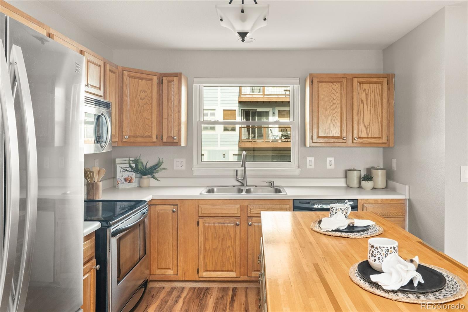MLS Image #4 for 6240  everett court b,arvada, Colorado
