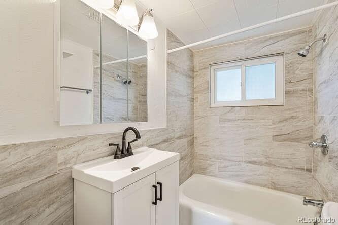 MLS Image #14 for 1026 s newton street,denver, Colorado