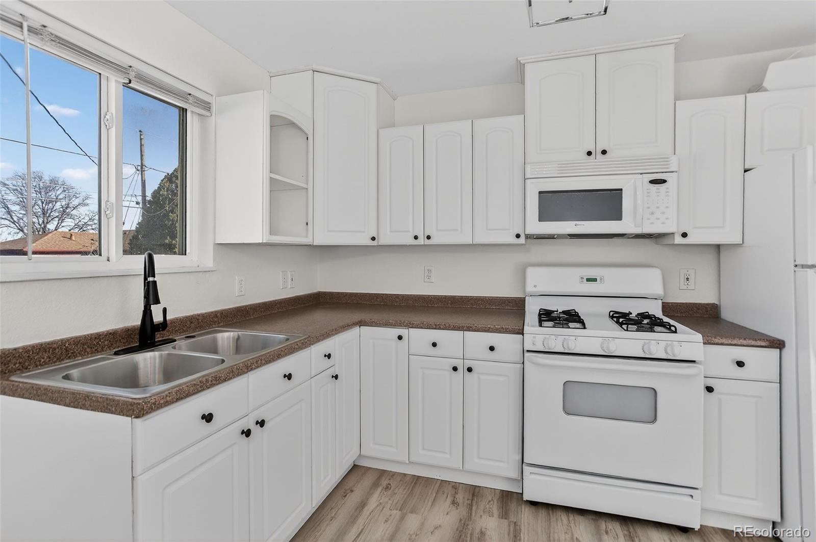MLS Image #3 for 11280  marion street,northglenn, Colorado