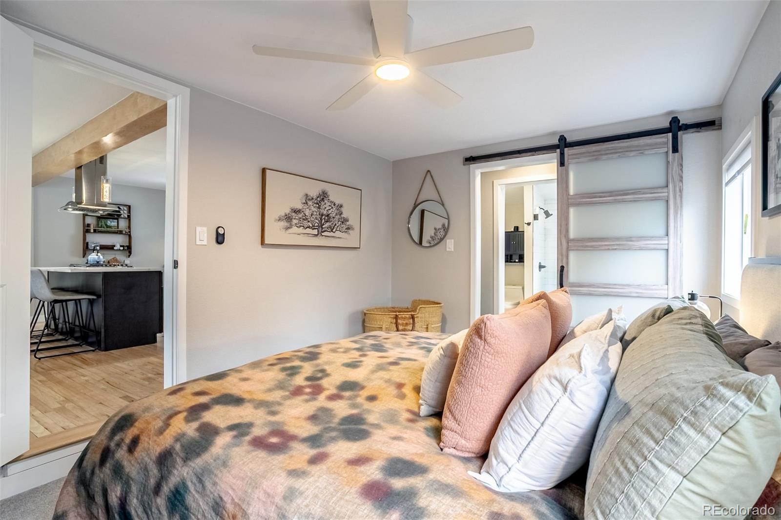 MLS Image #11 for 1130 s forest street,denver, Colorado