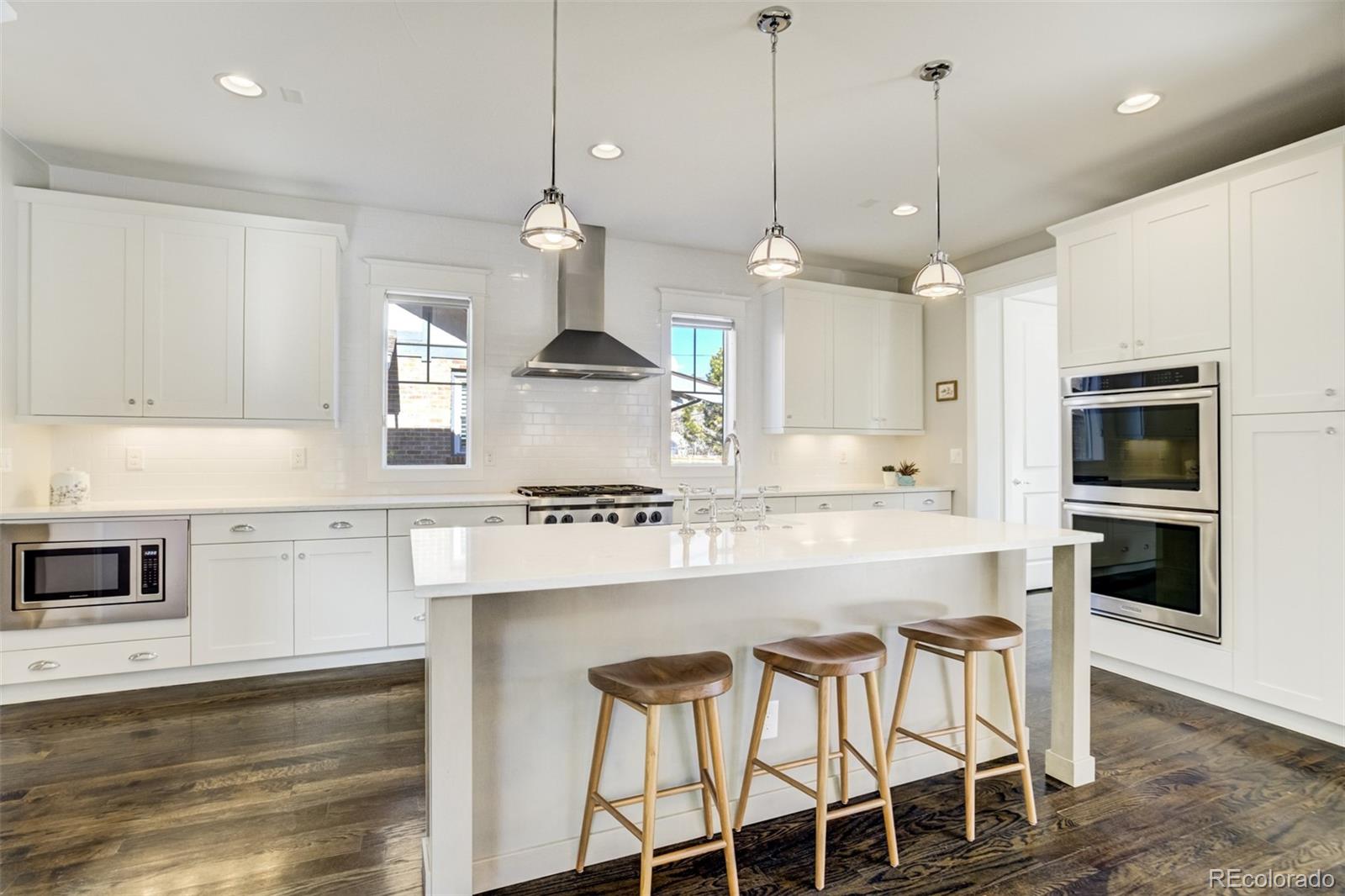 MLS Image #6 for 2244  holly street,denver, Colorado