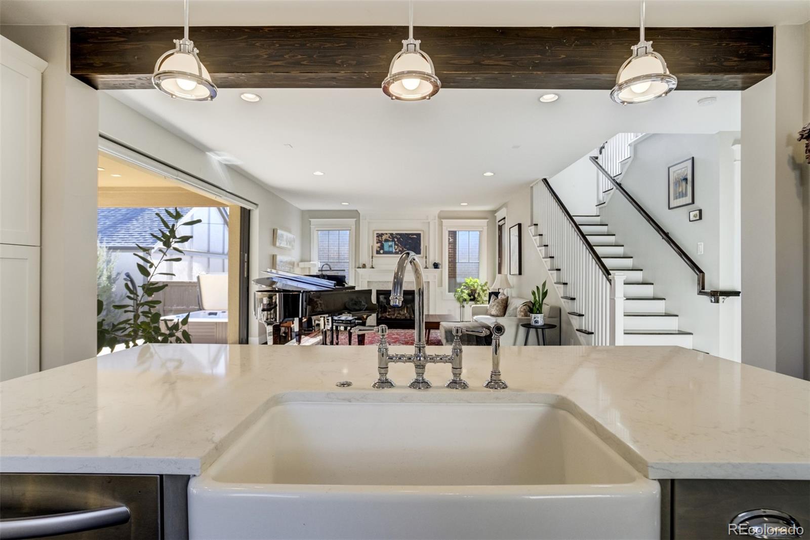 MLS Image #8 for 2244  holly street,denver, Colorado