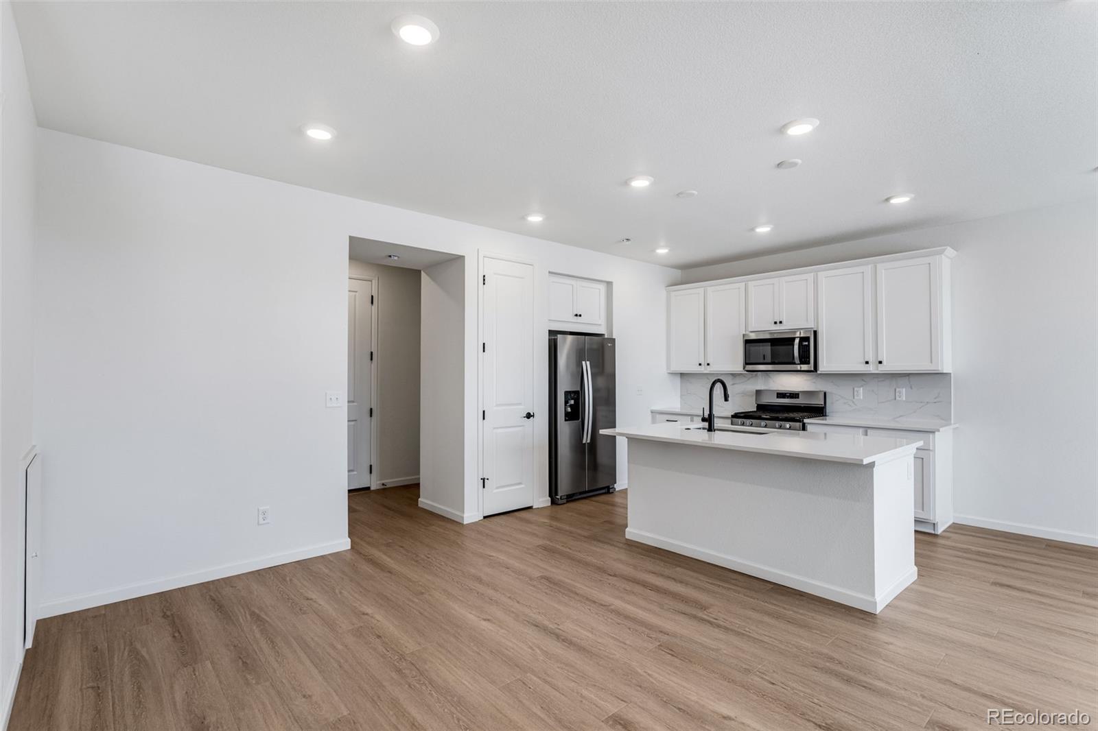 MLS Image #8 for 1772  glacier avenue,berthoud, Colorado