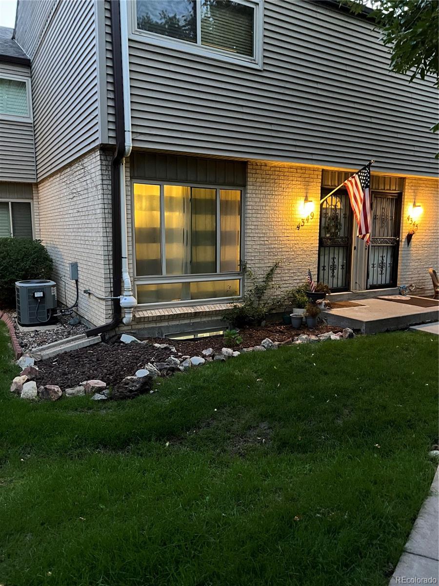 MLS Image #1 for 4349 w ponds circle,littleton, Colorado