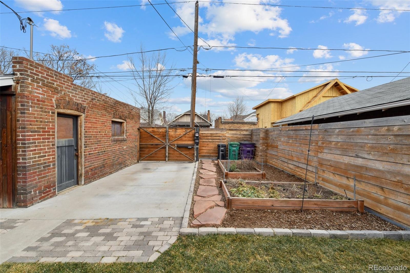 MLS Image #28 for 3528 n york street,denver, Colorado