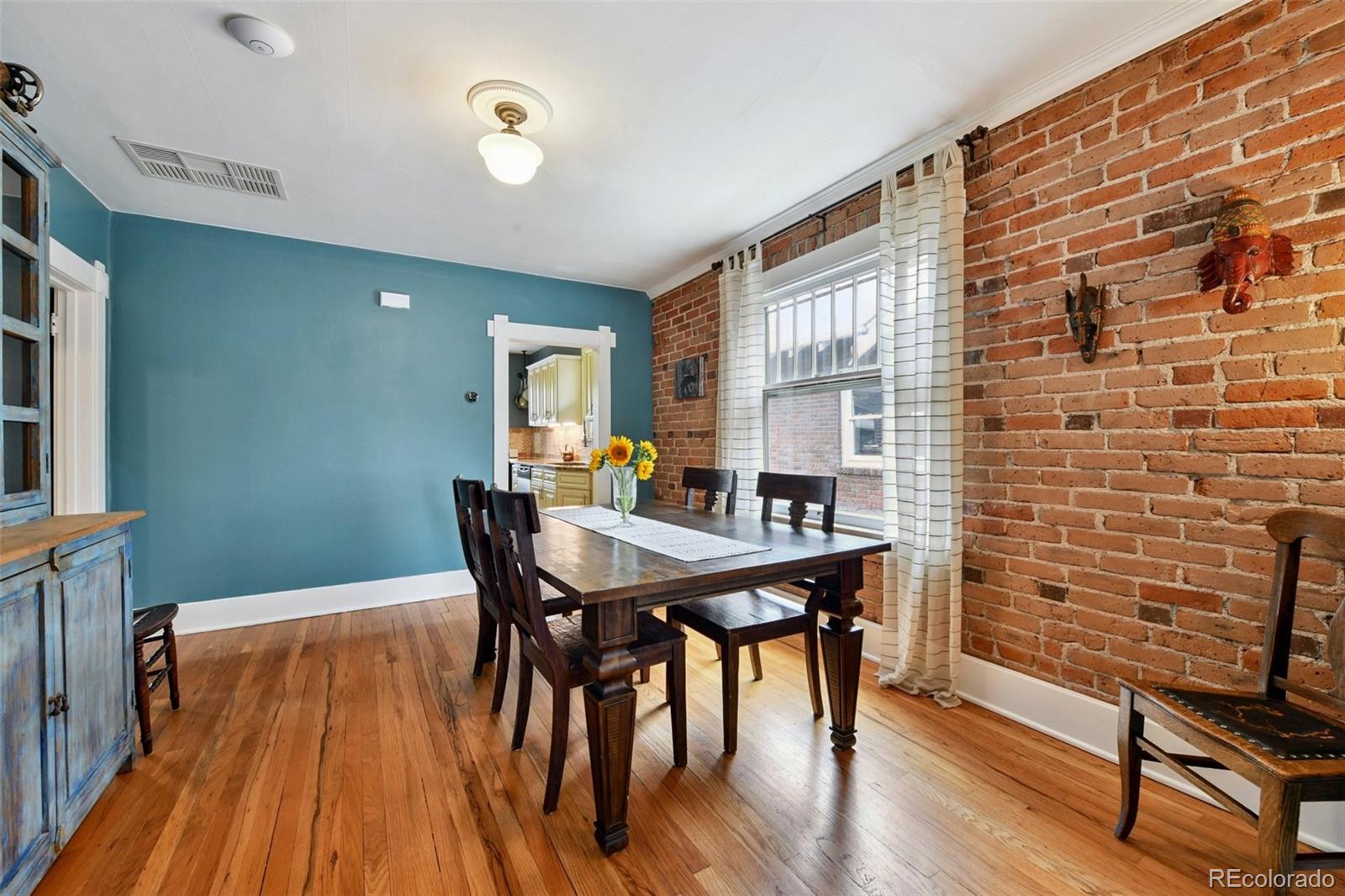 MLS Image #6 for 3528 n york street,denver, Colorado