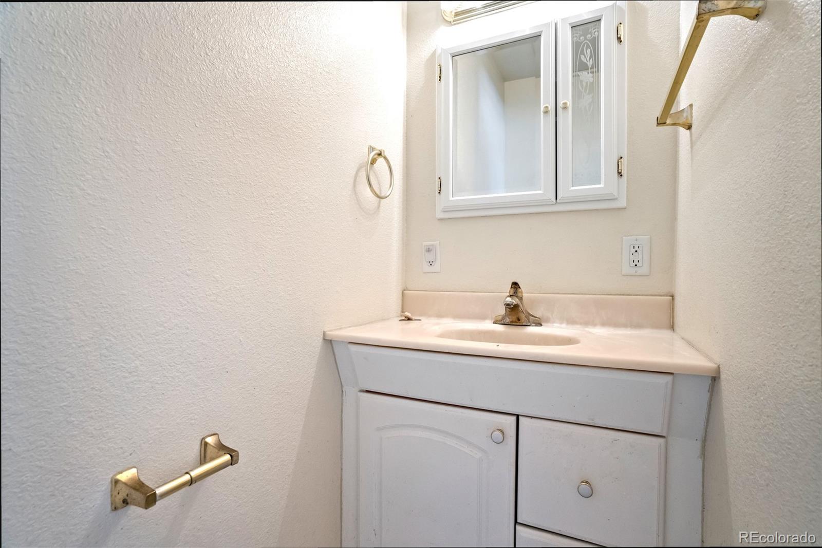 MLS Image #18 for 1290  5th street,limon, Colorado
