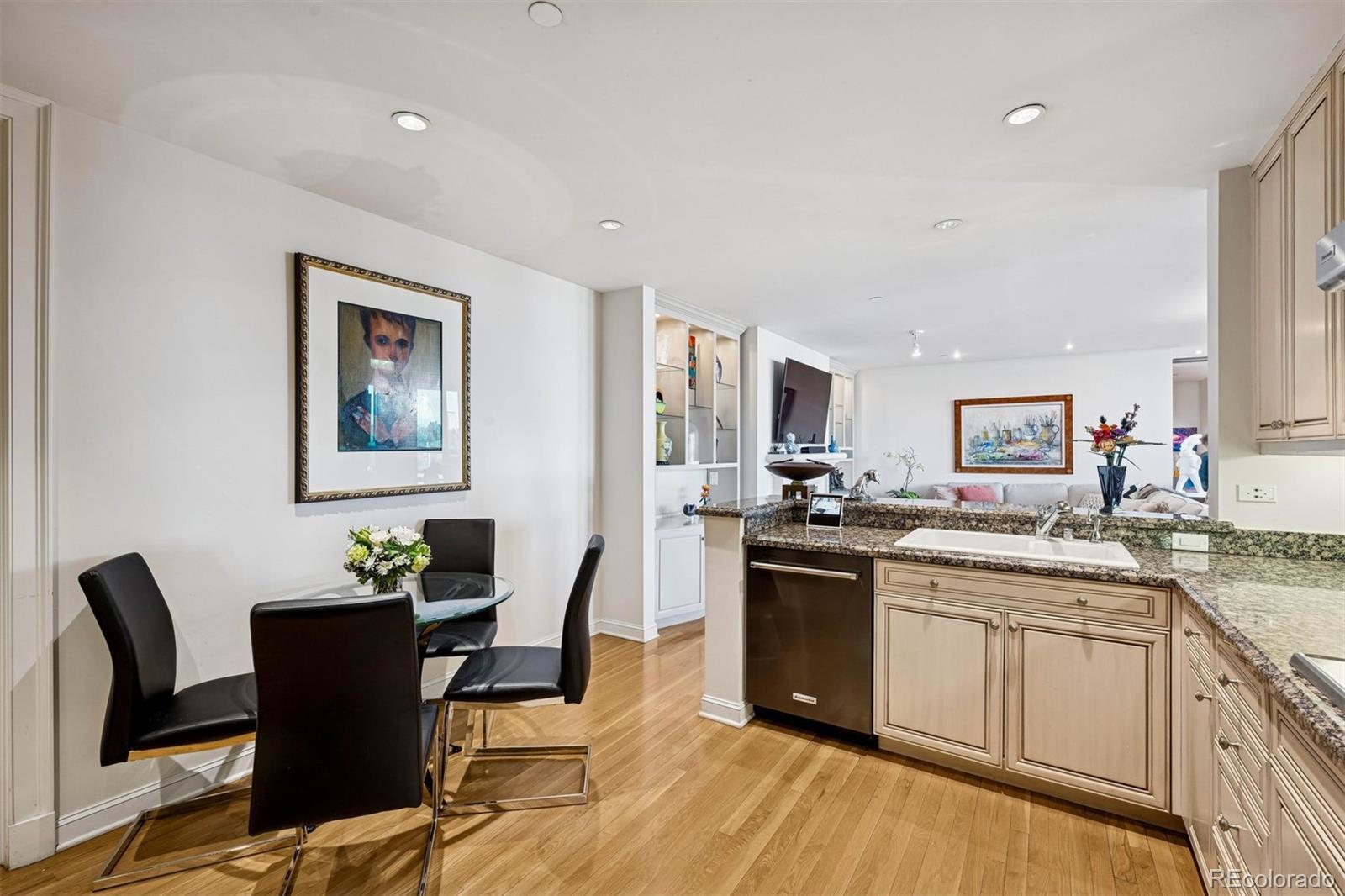 MLS Image #10 for 2400 e cherry creek south drive 312,denver, Colorado
