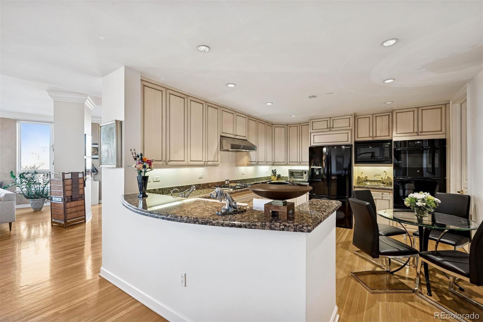MLS Image #18 for 2400 e cherry creek south drive 312,denver, Colorado