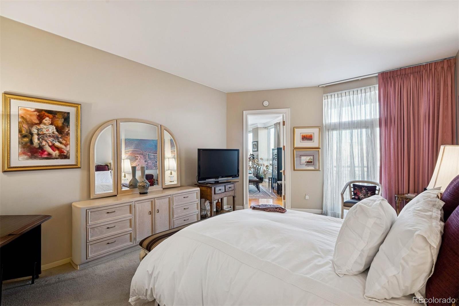 MLS Image #33 for 2400 e cherry creek south drive 312,denver, Colorado