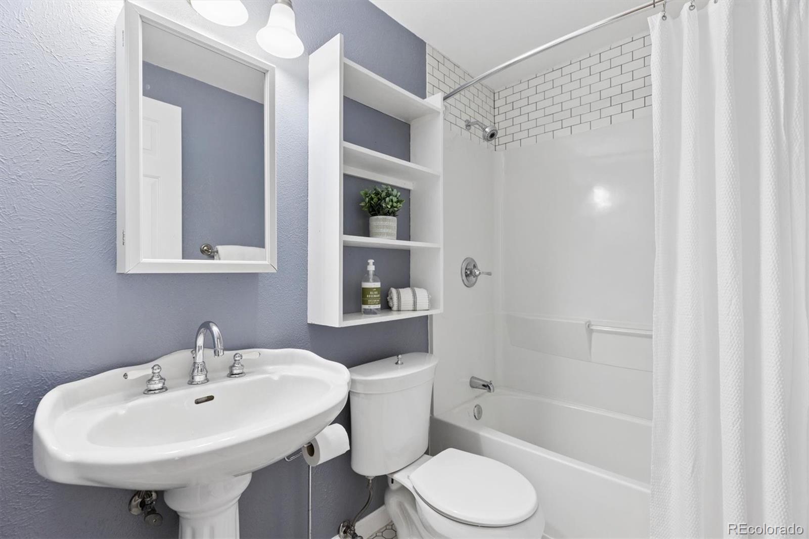 MLS Image #18 for 7513 e costilla boulevard,centennial, Colorado