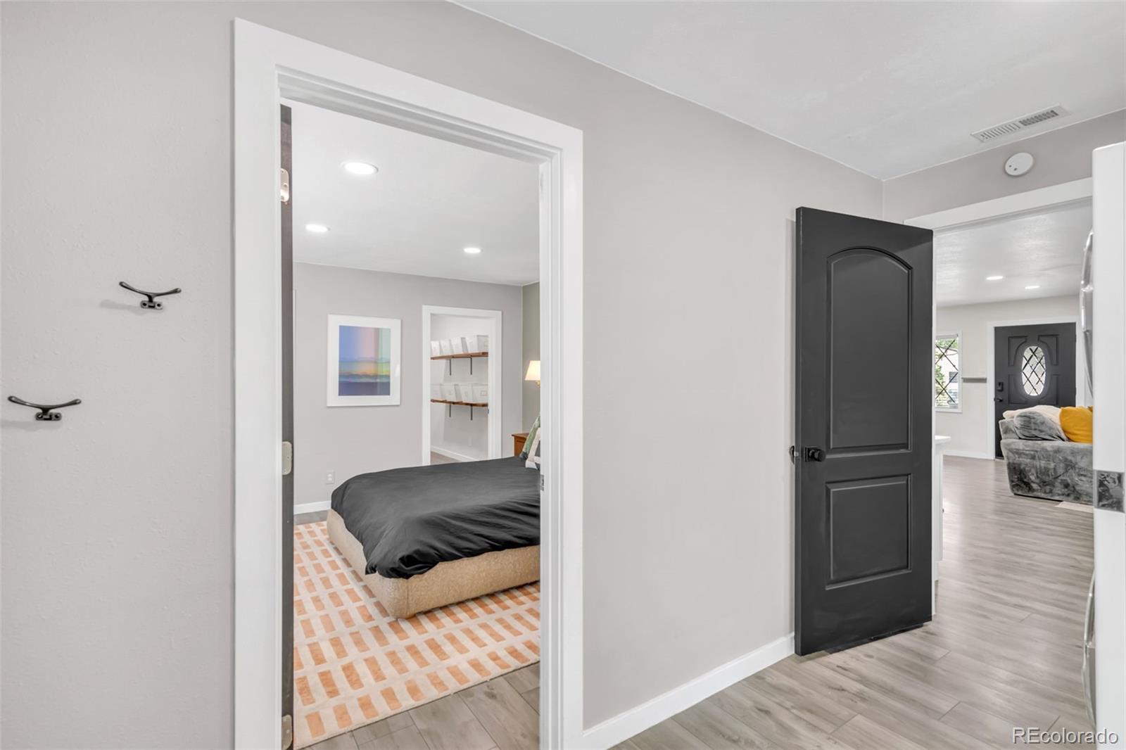 MLS Image #14 for 3243 s fairfax street,denver, Colorado