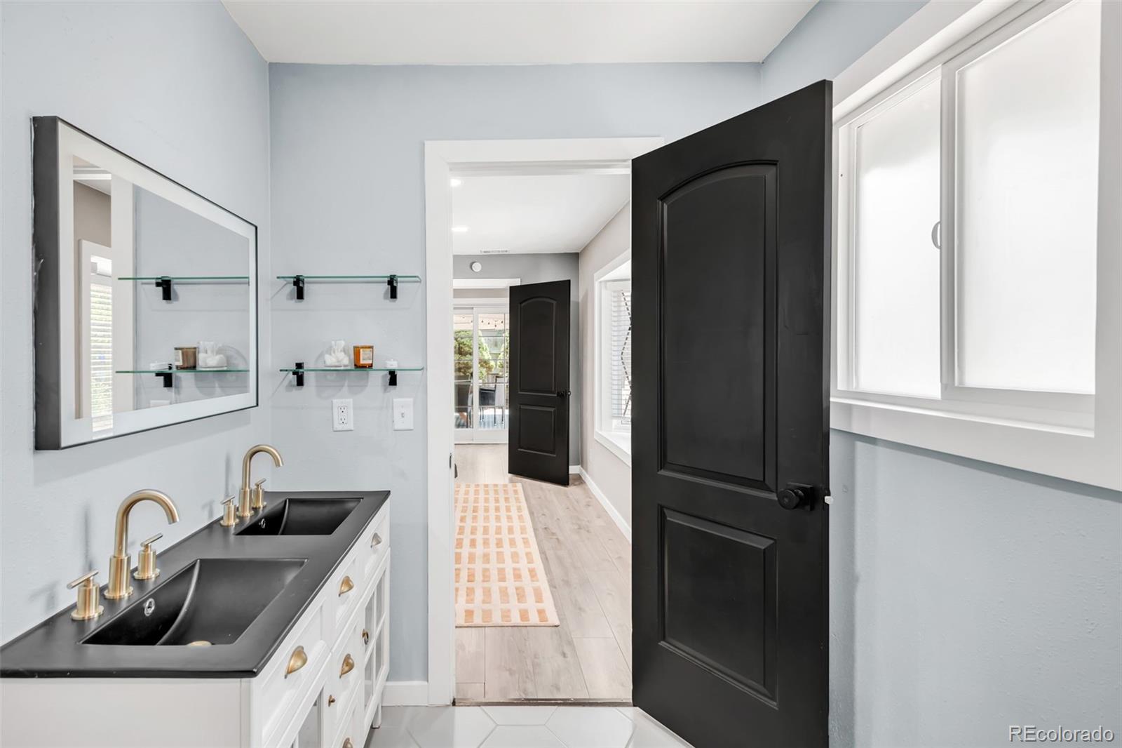 MLS Image #18 for 3243 s fairfax street,denver, Colorado