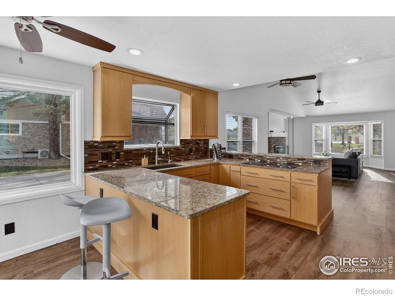 MLS Image #10 for 2111  ranch drive,westminster, Colorado