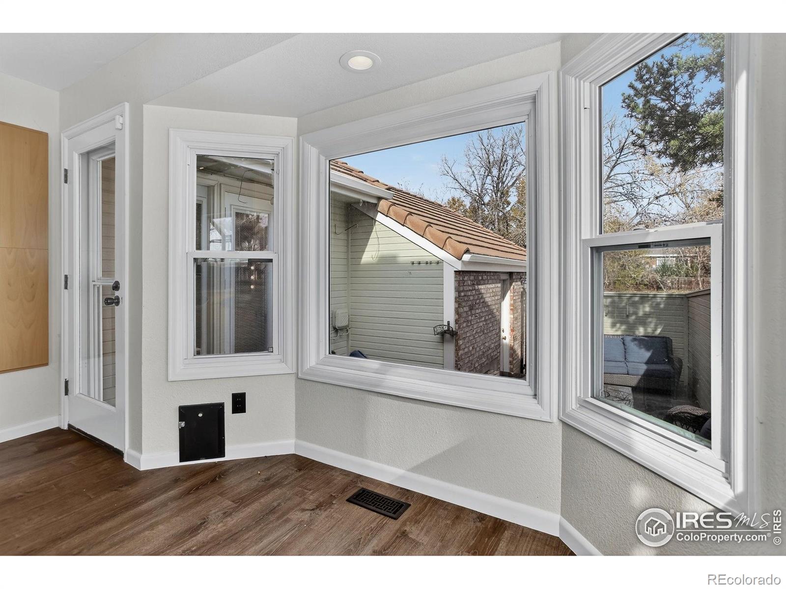 MLS Image #13 for 2111  ranch drive,westminster, Colorado