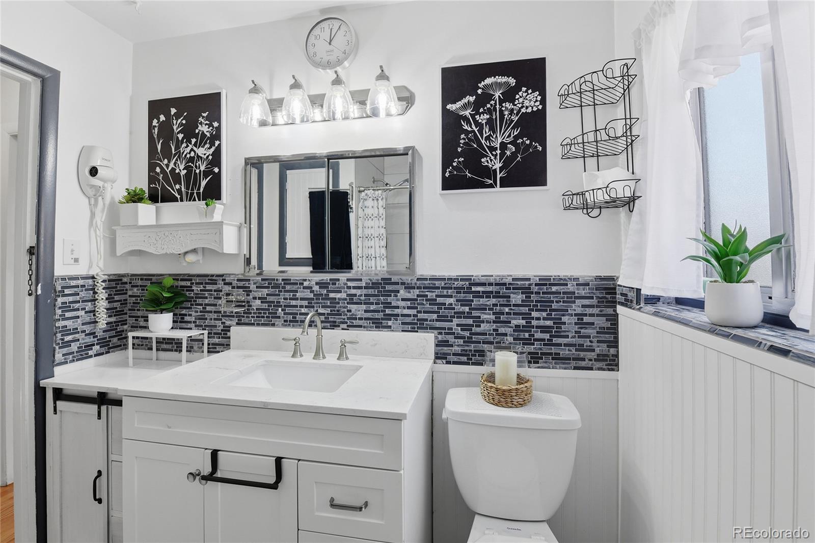 MLS Image #12 for 5785 w arkansas avenue,lakewood, Colorado