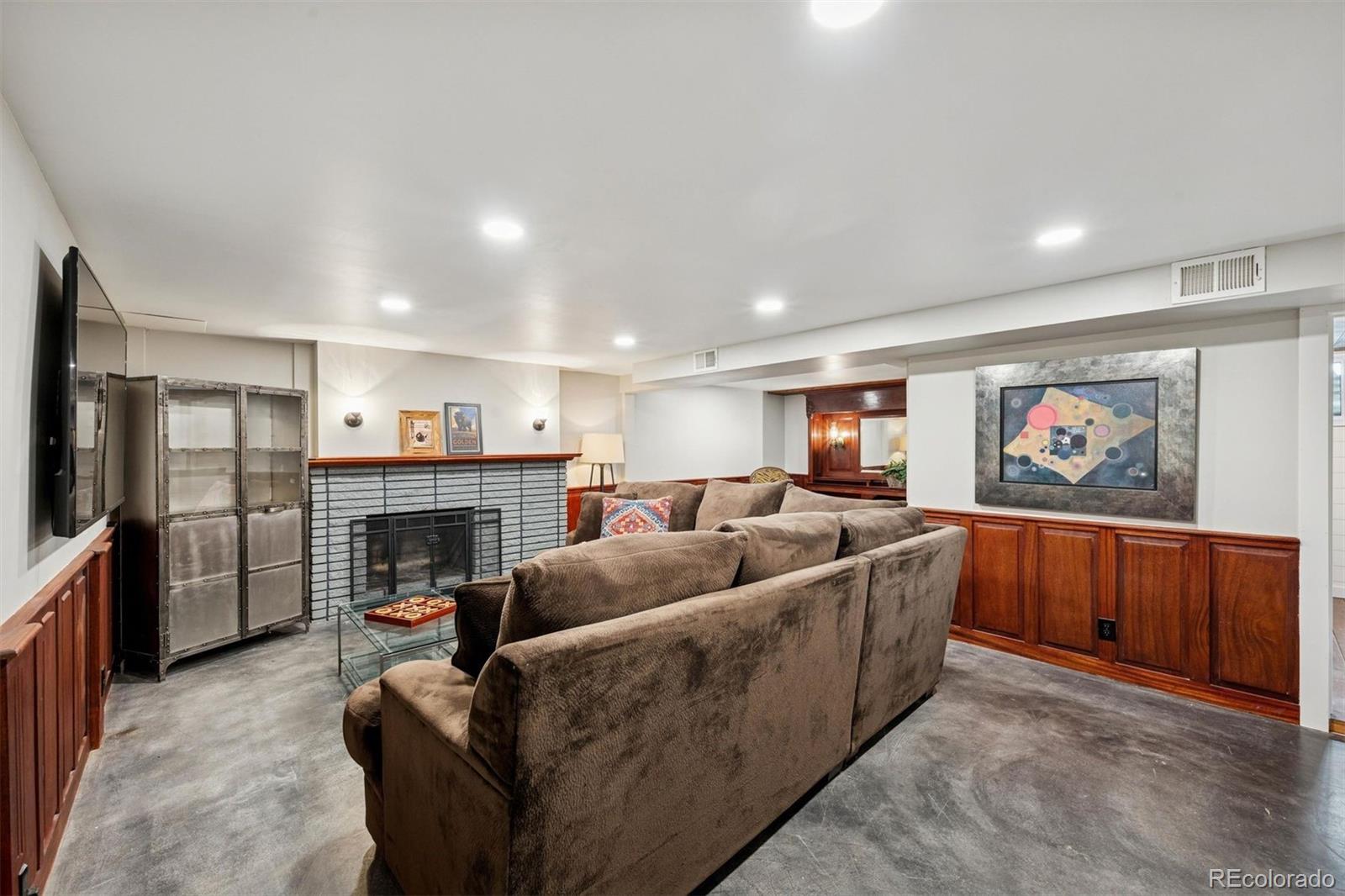 MLS Image #8 for 6600 w virginia avenue,lakewood, Colorado