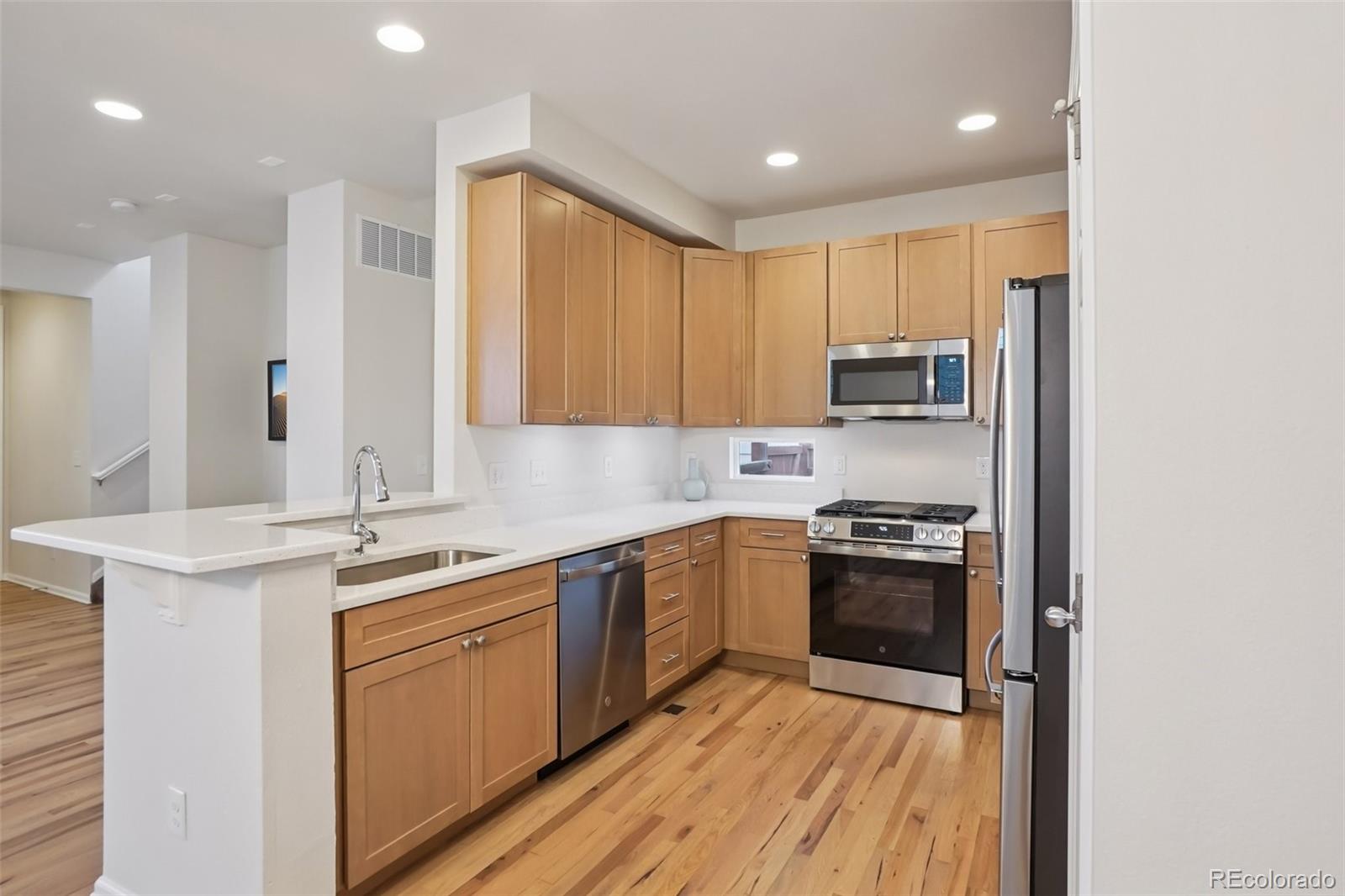 MLS Image #11 for 3647  xanthia street,denver, Colorado