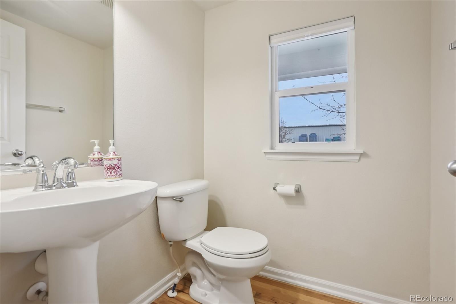 MLS Image #26 for 3647  xanthia street,denver, Colorado