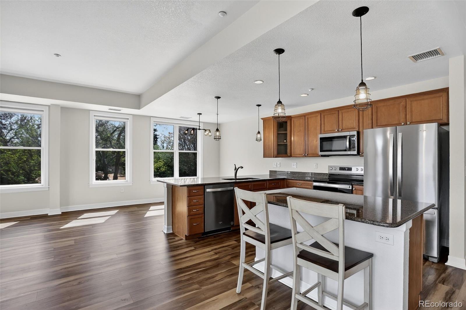 MLS Image #15 for 2200 s university boulevard 313,denver, Colorado