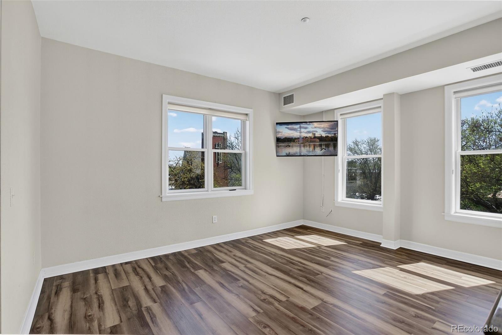 MLS Image #20 for 2200 s university boulevard 313,denver, Colorado