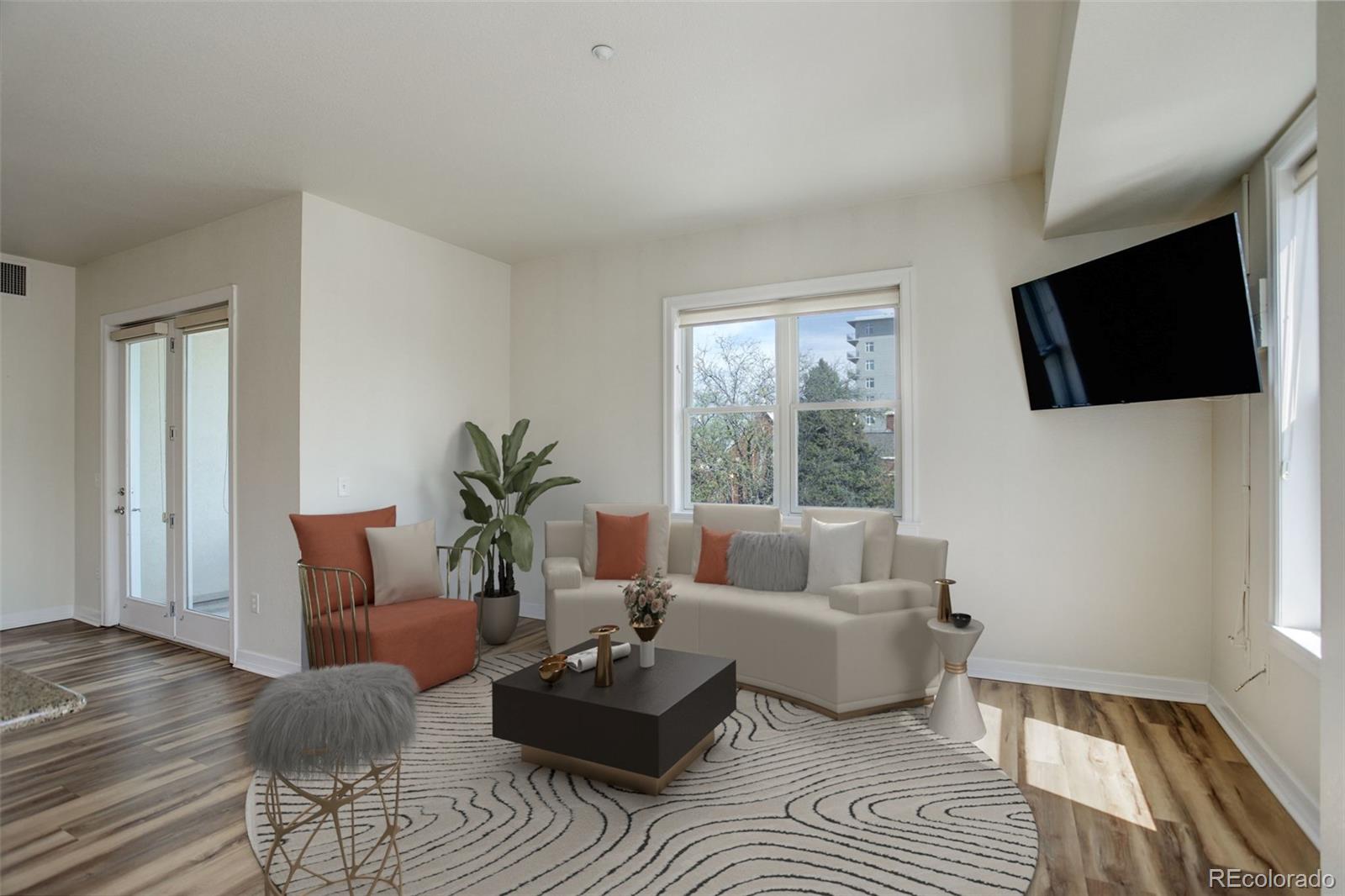MLS Image #8 for 2200 s university boulevard 313,denver, Colorado