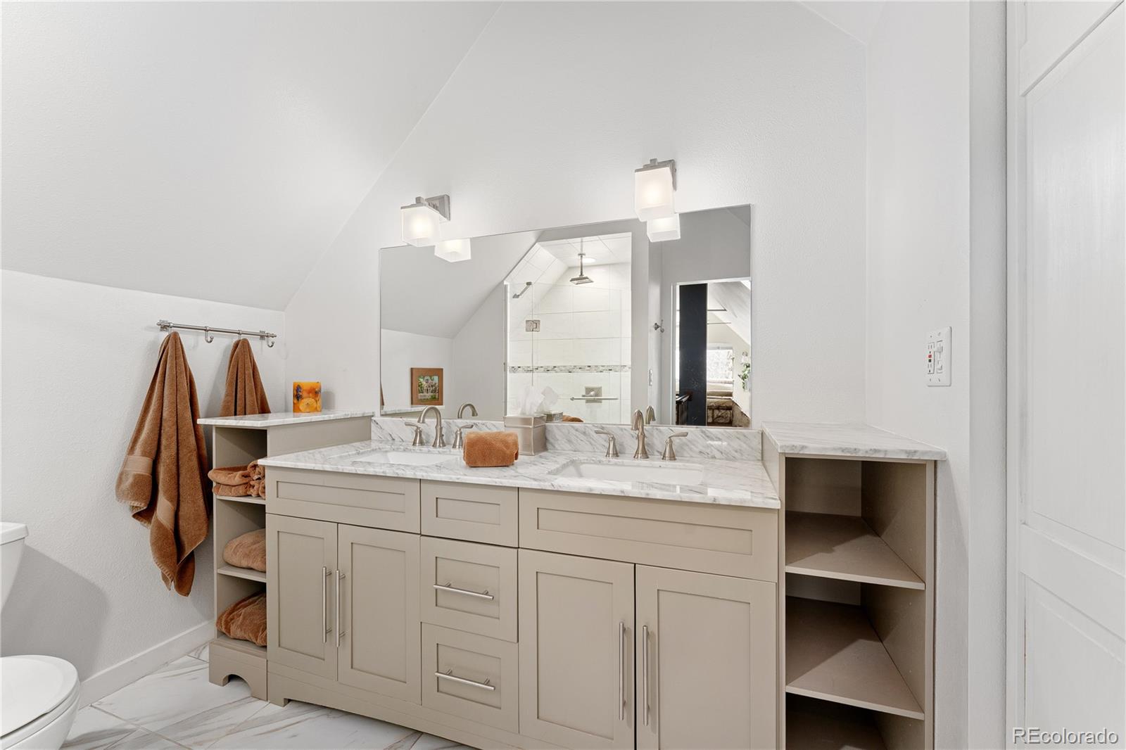 MLS Image #30 for 1415 s clarkson street,denver, Colorado